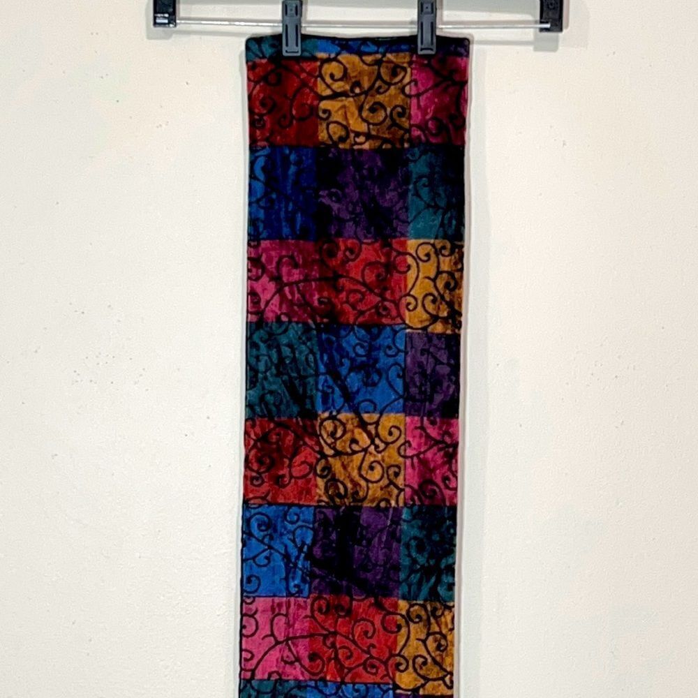 Beautiful Vintage Multicolored Ladies Scarf